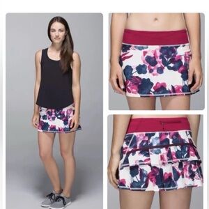 Lululemon Athletic Floral Women's Skirt - Red and Blue